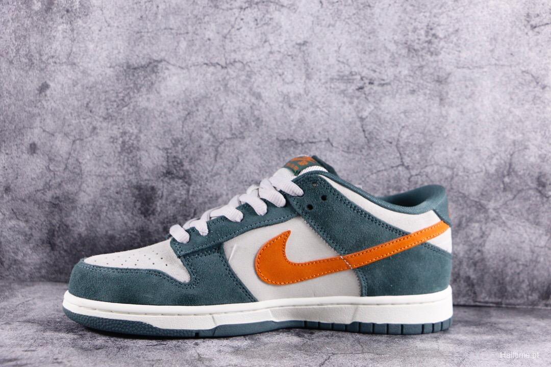 Nike Dunk SB Low Eire