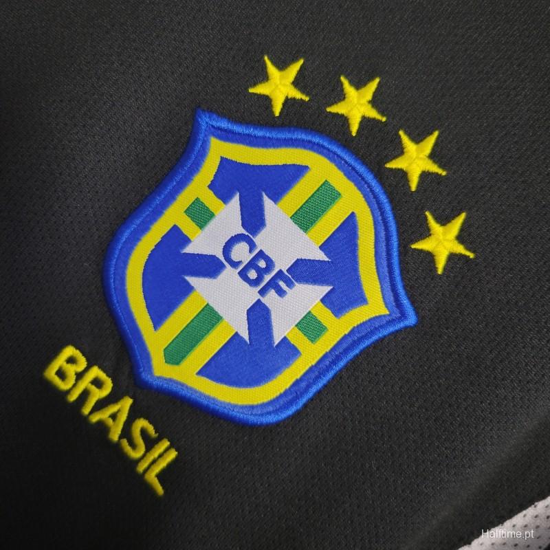 Retro 2002 Brazil Black Goalkeeper Jersey