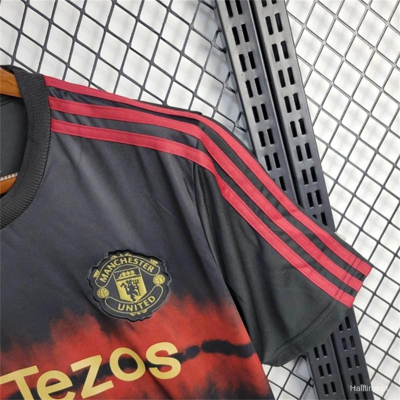 25/26 Manchester United New Year Training Black/Red Jersey