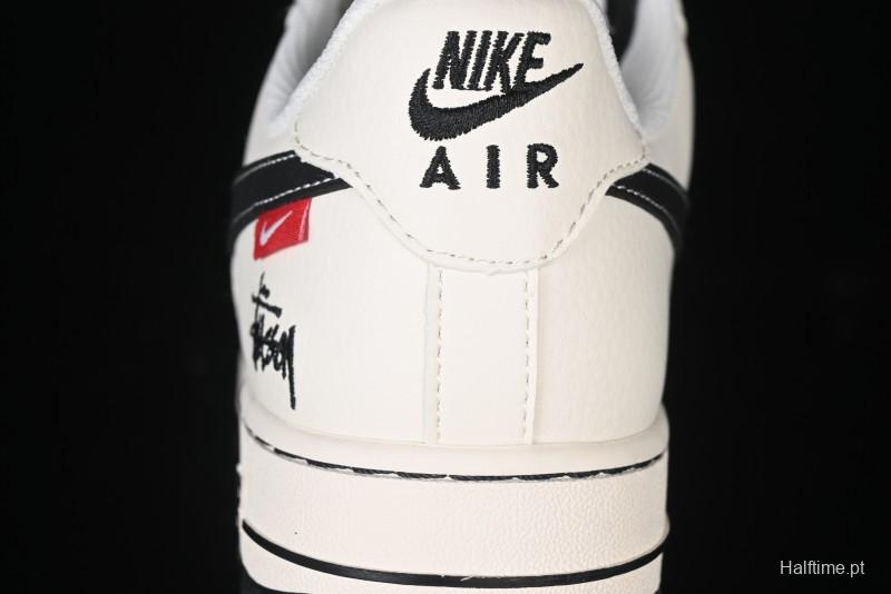 Nike Air Force 1 '07 Low Stussy Collaboration - Black Woven Label Low-Top Casual Sneakers - SJ6698-011